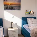 Haus Deichkieker - An Den Puetten 15a Feriehus