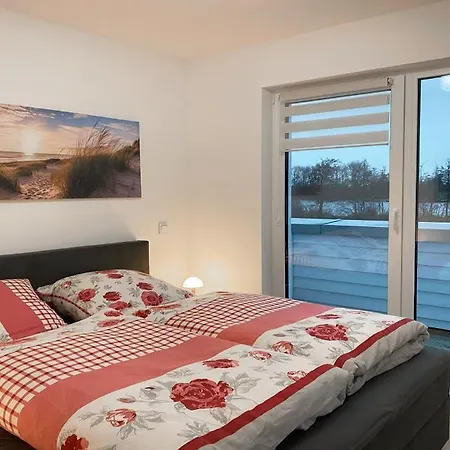 Holiday home Haus Deichkieker - Mit Infrarotsauna, Garten Und Dachterrasse Tossens