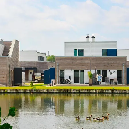Haus Deichkieker - An Den Puetten 15a * Tossens