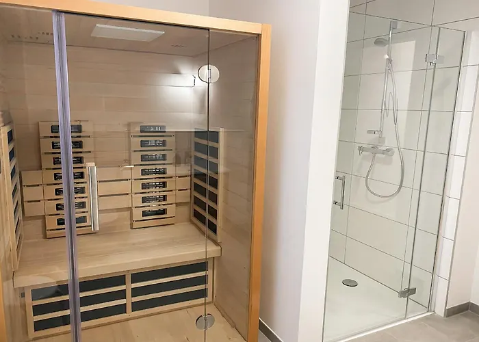 Haus Deichkieker - Mit Infrarotsauna, Garten Und Dachterrasse Nyaraló Tossens